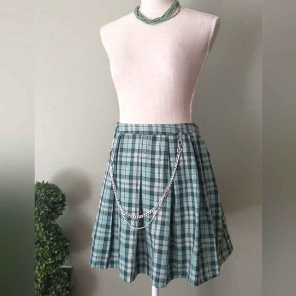 Plaid Pleated Short Skirt w/ Detable O-Ring Silver Double Chain - L